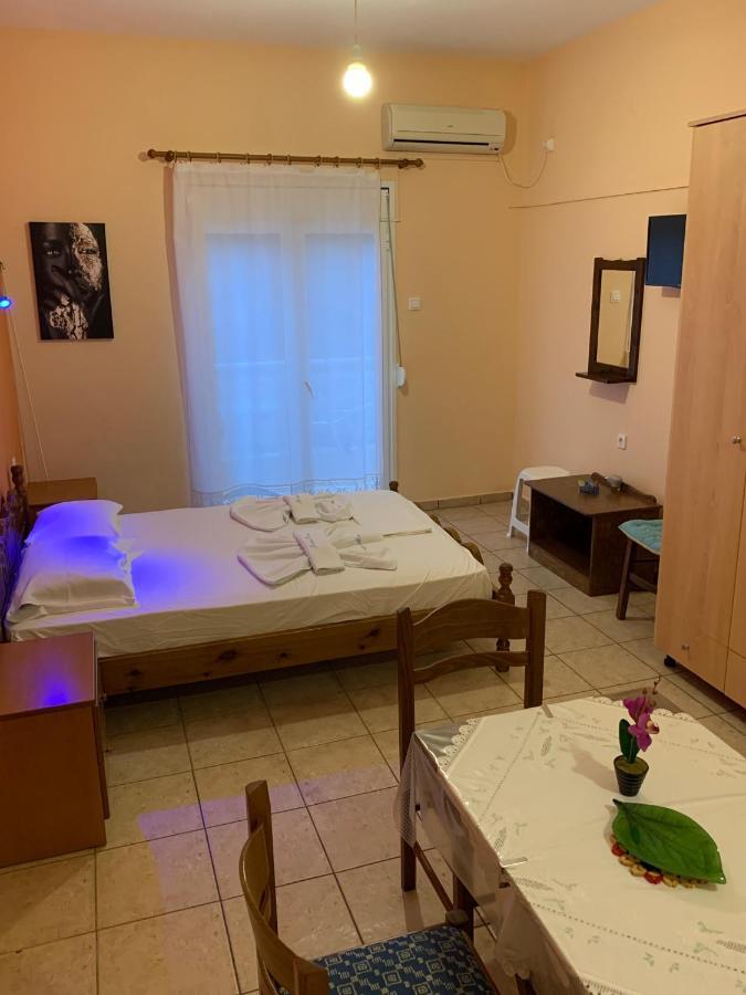 Votsi  Kostas Rooms المظهر الخارجي الصورة