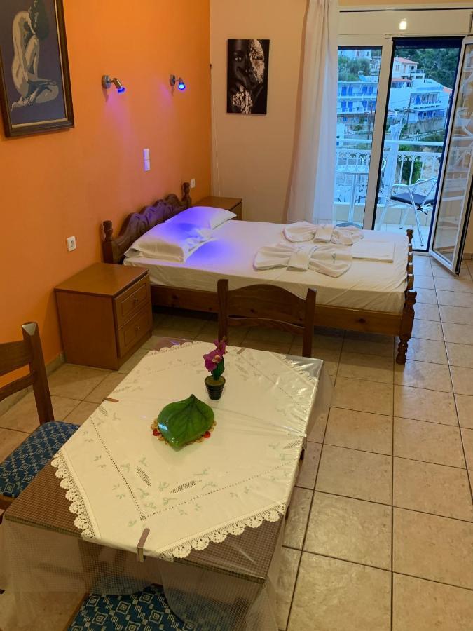 Votsi  Kostas Rooms المظهر الخارجي الصورة
