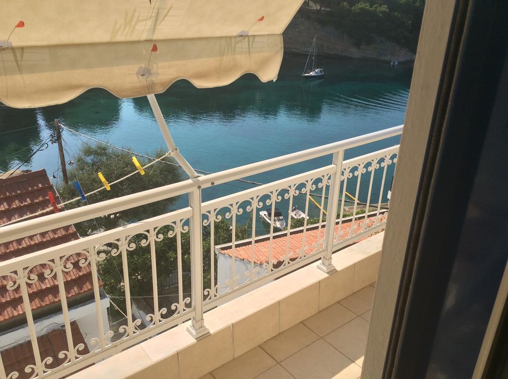 Votsi  Kostas Rooms المظهر الخارجي الصورة