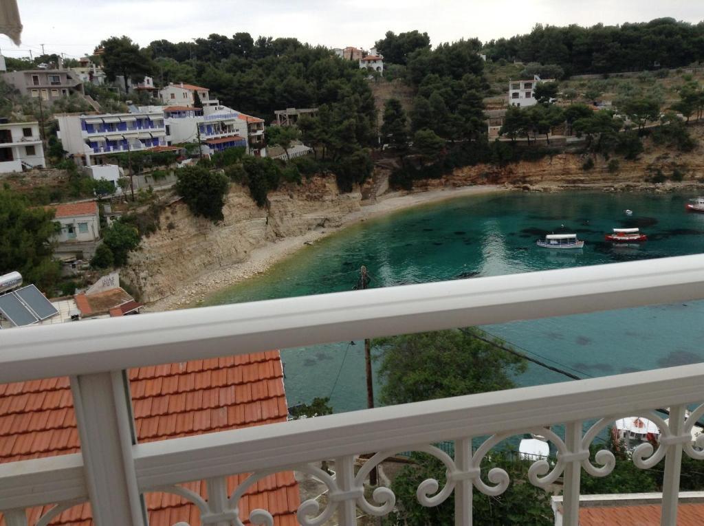 Votsi  Kostas Rooms الغرفة الصورة