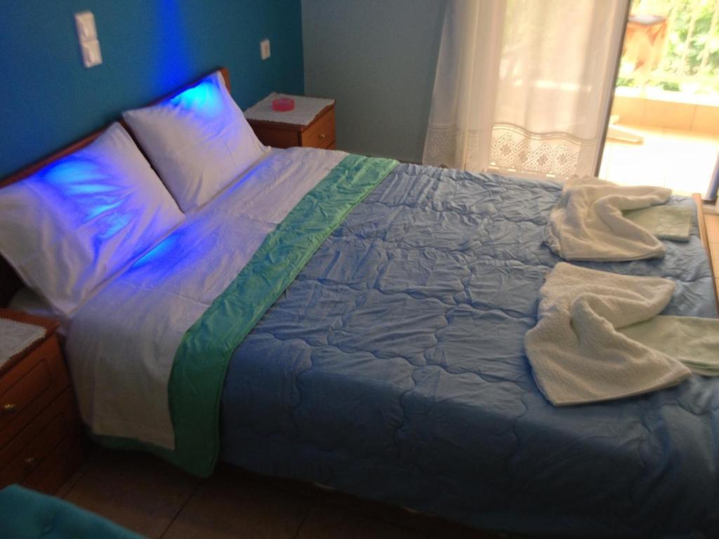 Votsi  Kostas Rooms الغرفة الصورة